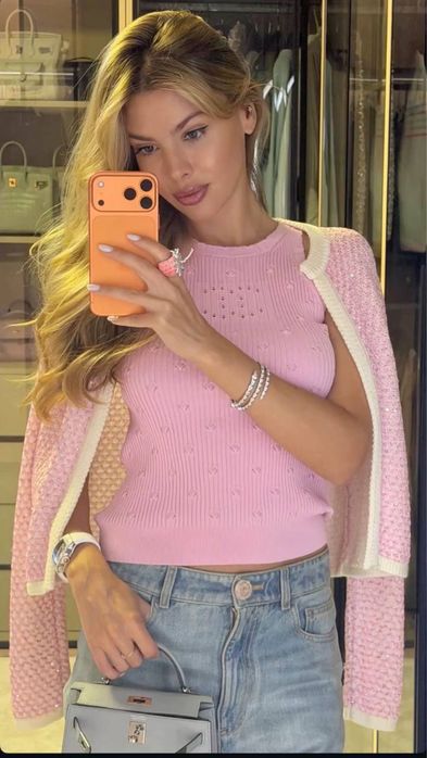 Майка Chanel 2026