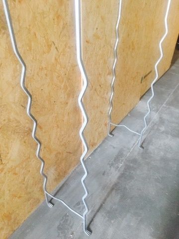 Wieszak kuty robiony na zamowienie