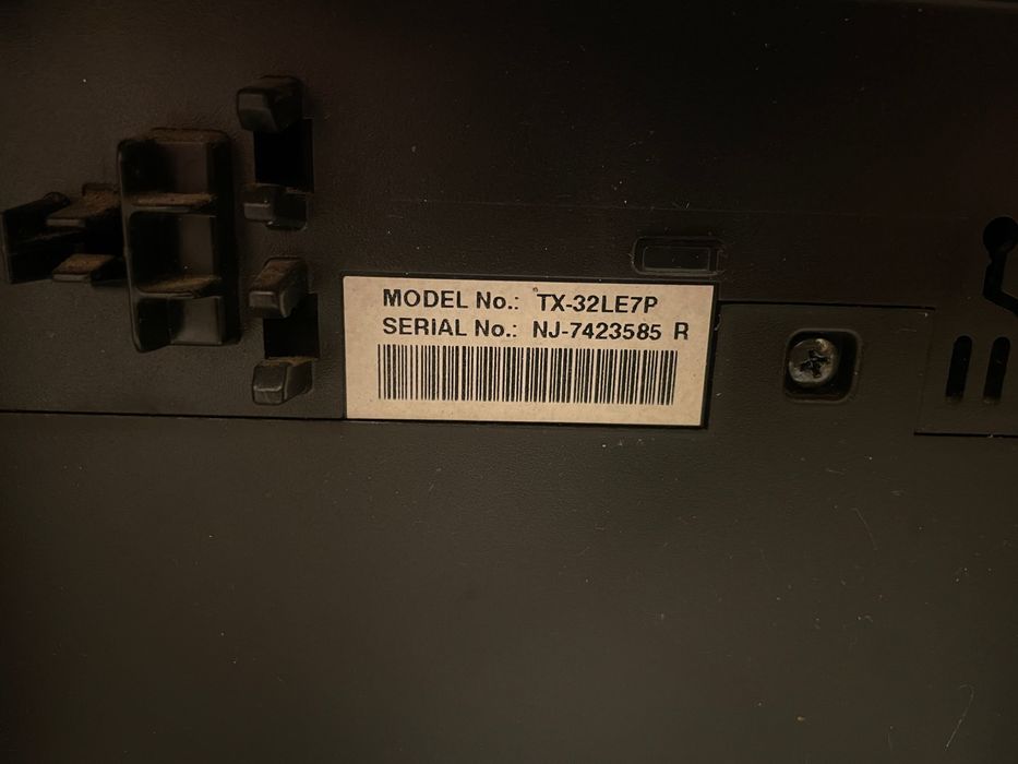 Sprzedaję telewizor Panasonic