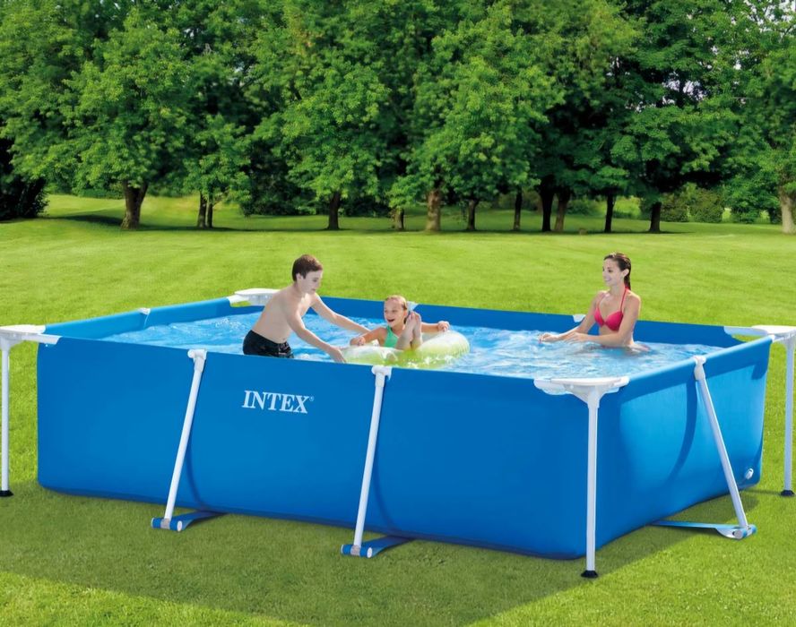 Piscinas novas em caixa retangulares