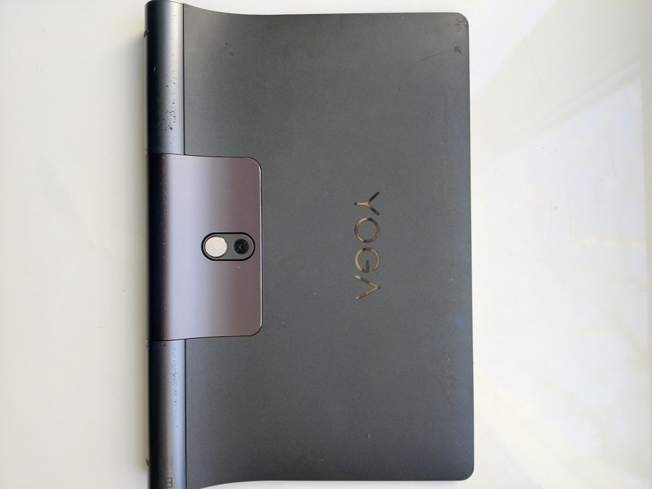 Планшет Lenovo YT-X705L