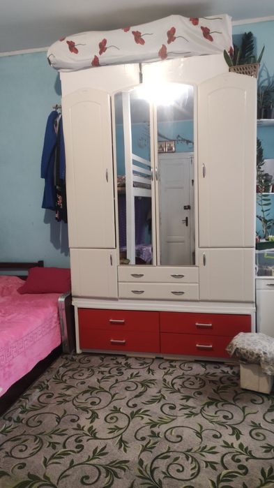 Продається 1-кімнатна квартира в районі вул.Кобилянської.