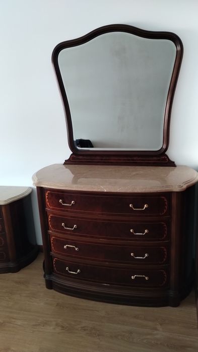 Jogo de quarto completo madeira nobre