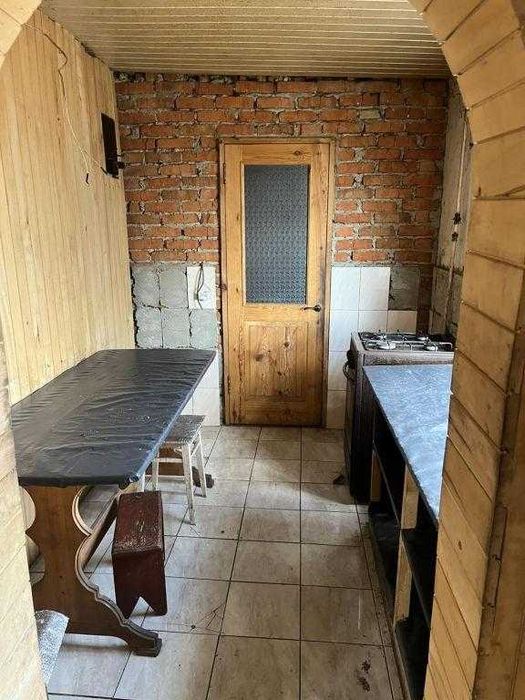 Продається будинок в передмісті Полтави