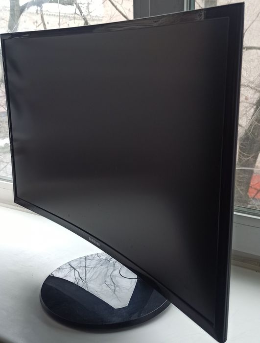 Монитор Samsung 27