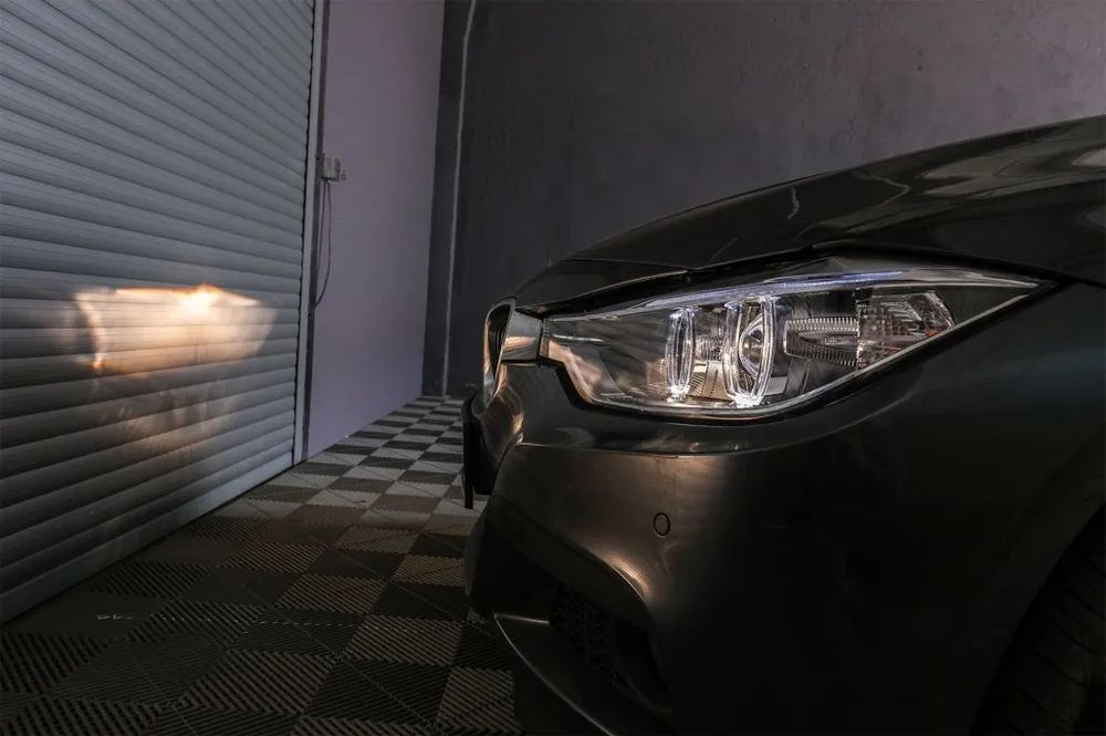 Faróis Bmw Série 3 F30 F31 (2011 a 2018) Look Xenon