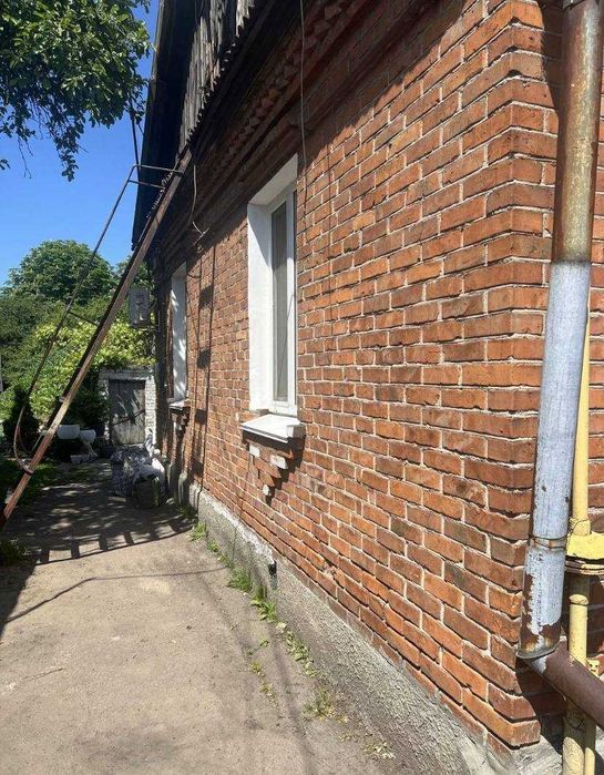 Продається чудова частина будинку