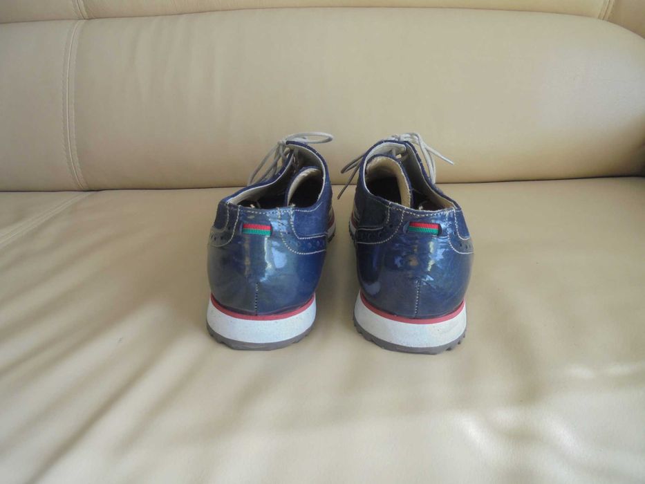 sapatos de homem cor azul