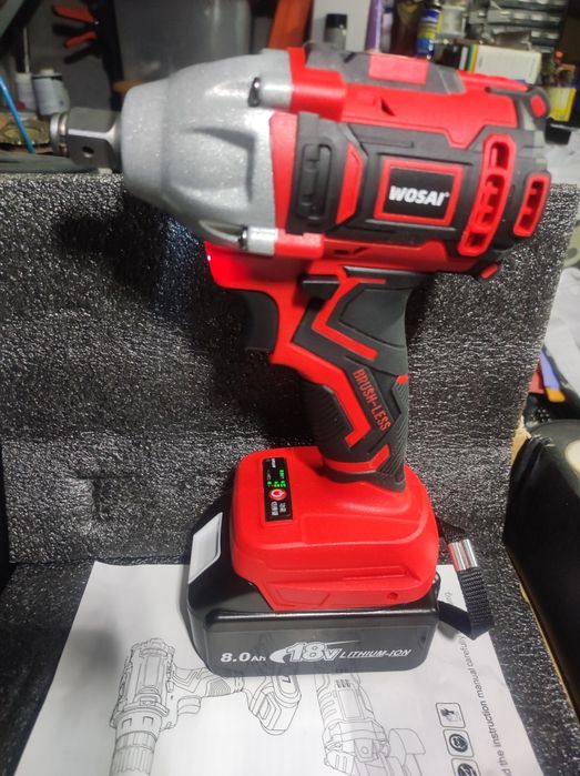 Máquina de impacto nova