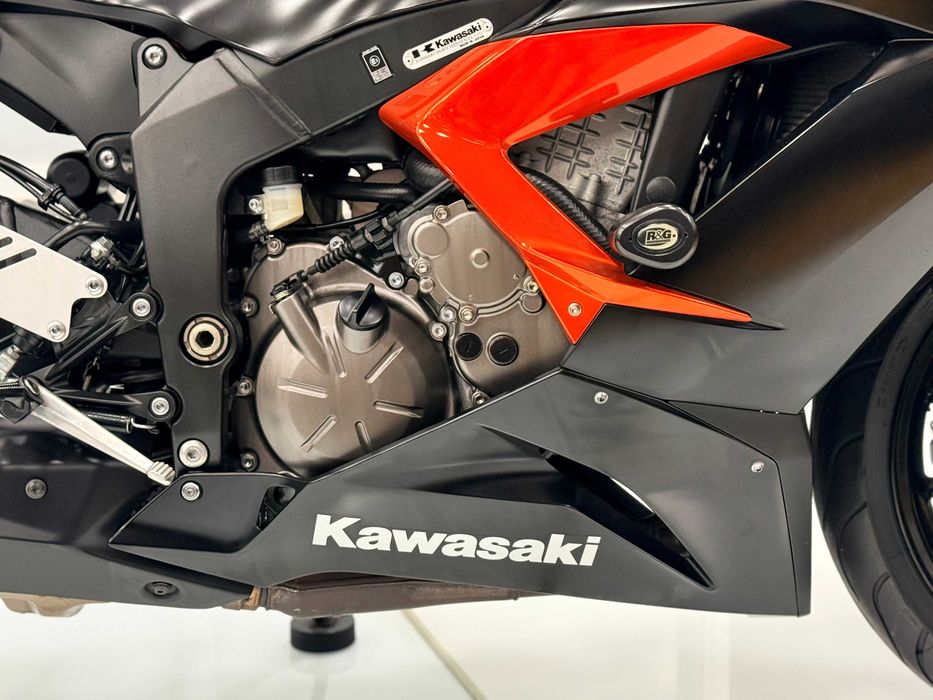 kawasaki zx4r - купити мототехніку - Ціна на OLX.ua