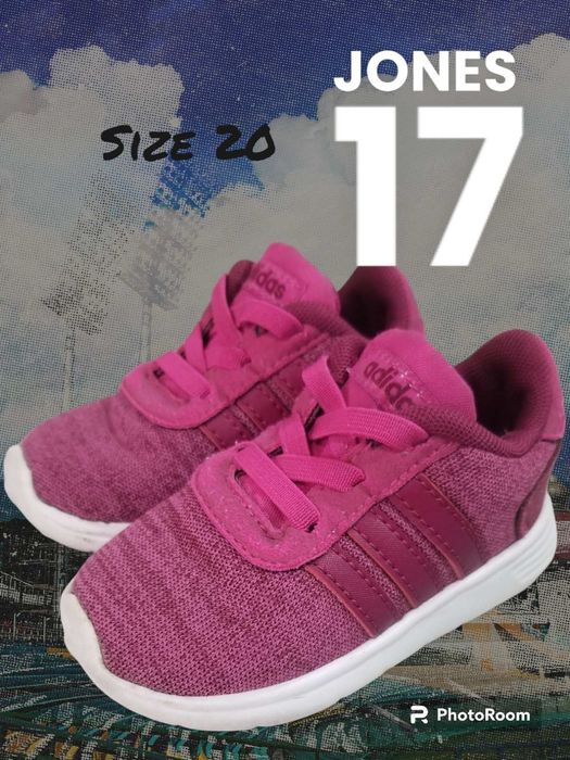Adidas дитячi кросiвки оригiнал.20розмiр