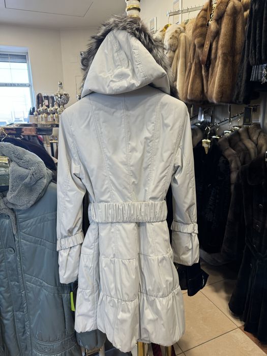 Женск. удл.куртка на крол. подстежке. Нов.