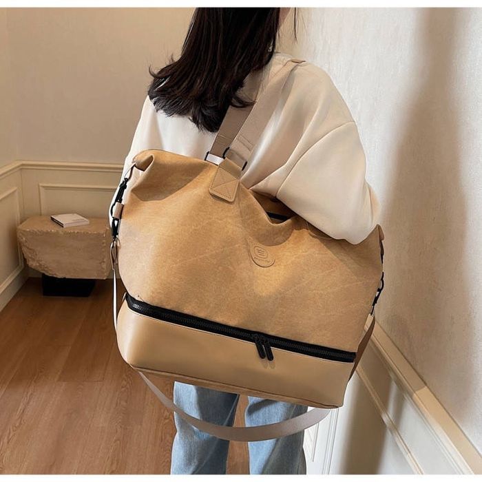 дорожня сумка для жінок та чоловіків