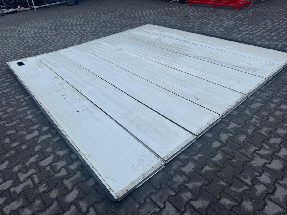 Brama 4.05x4.05 segmentowa panelowa warsztatowa przemyslowa