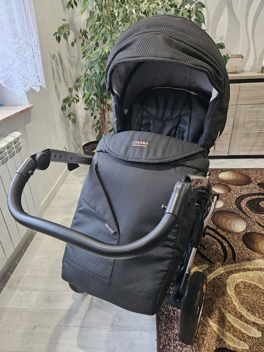 Wózek JUNAMA Diamond 2w1 Gondola+ spacerówka