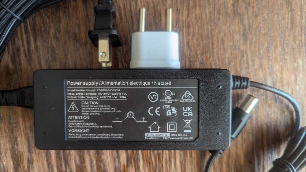 Зарядна станція Schneider Offgrid PPS330 332Wh
