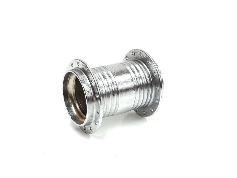 NOWY Korpus piasty Romet Universal 28 szprych 1995 rok