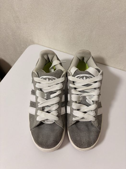 Продам чоловічі сірі кросівки оригінальні  Adidas Campus 41 ,5 р.( 27 см)
