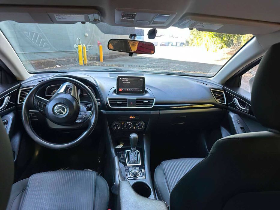 Mazda 3 i Sport      2016