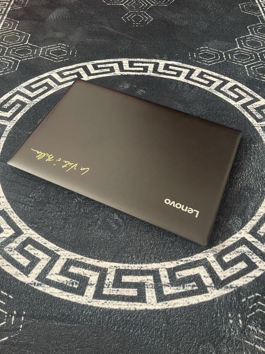 Ноутбук Lenovo Ideapad 330-15AST