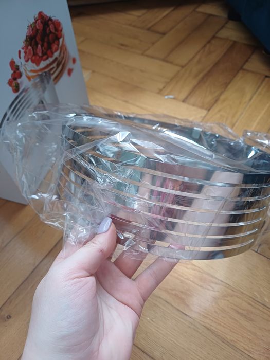 Obręcz do krojenia ciasta