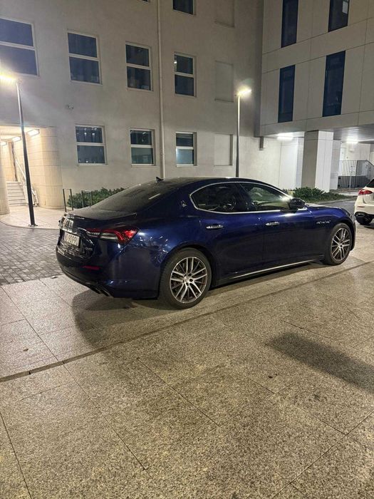 Maserati Ghilbi SQ4 430KM