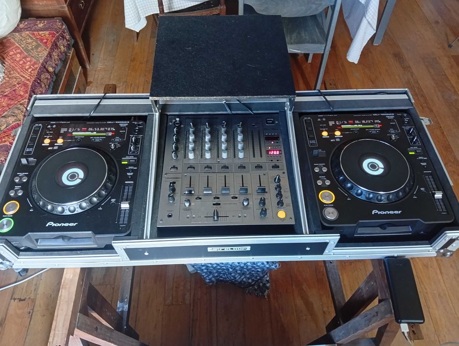 cdj1000mk3+ DJm 600 + fletcase