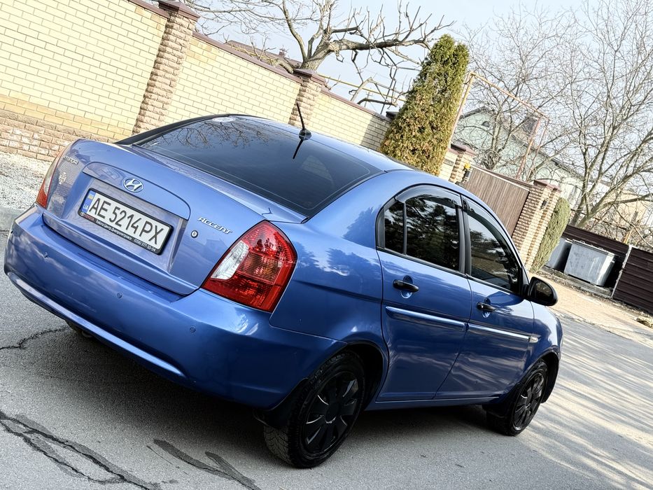 Hyundai Accent 2008 год на автомате !
