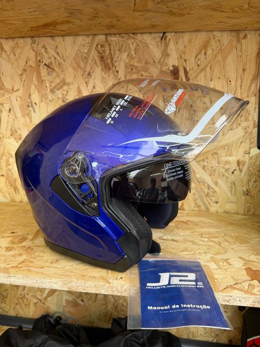 Capacetes moto j2 novos
