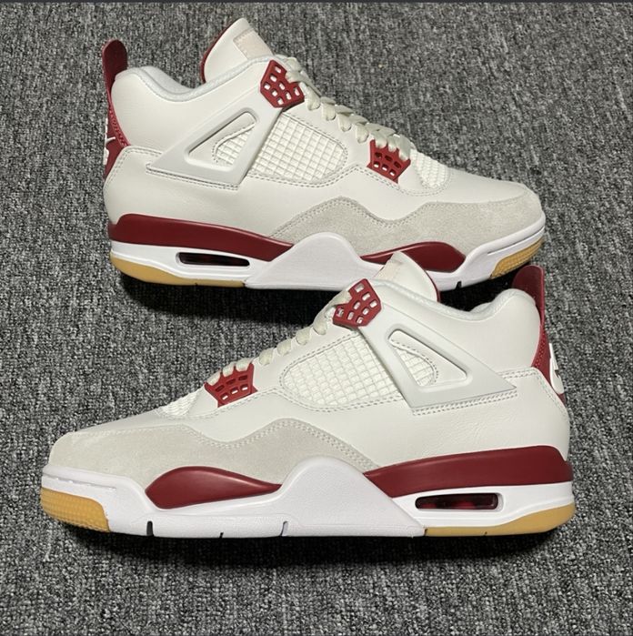 Nike jordan 4.