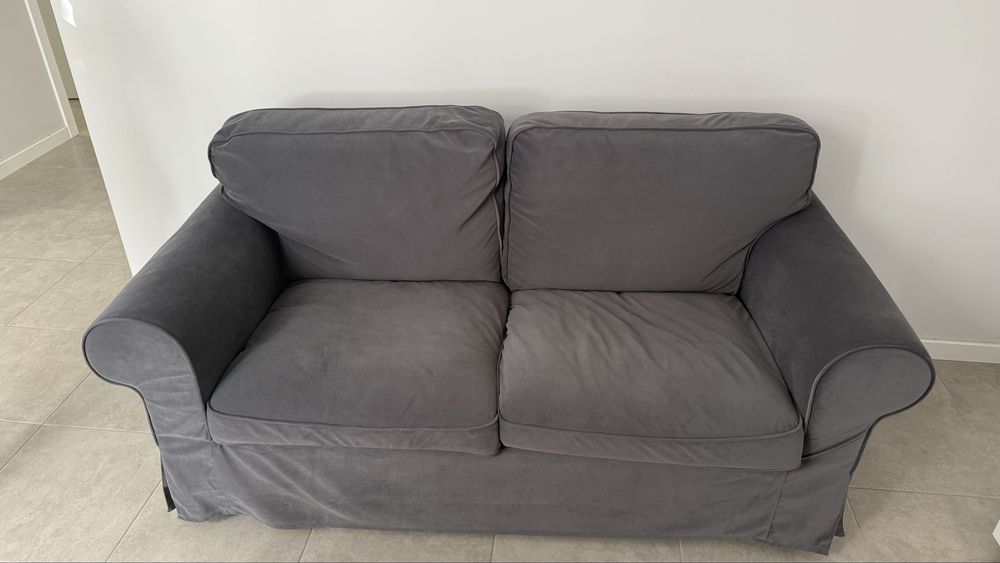 Sofá de 2 lugares