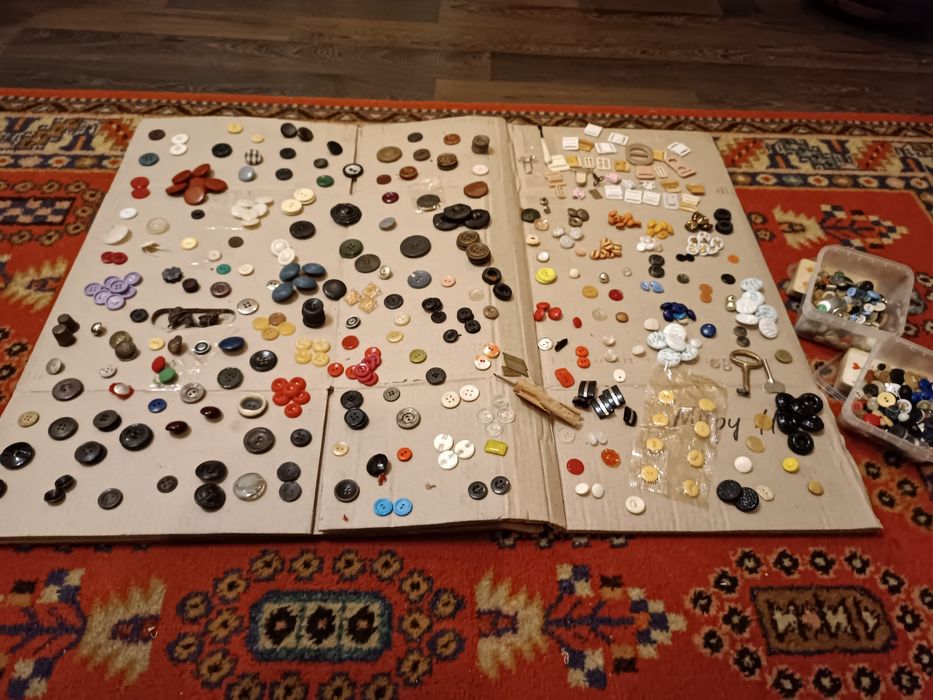 Продаю пуговицы времени СССР