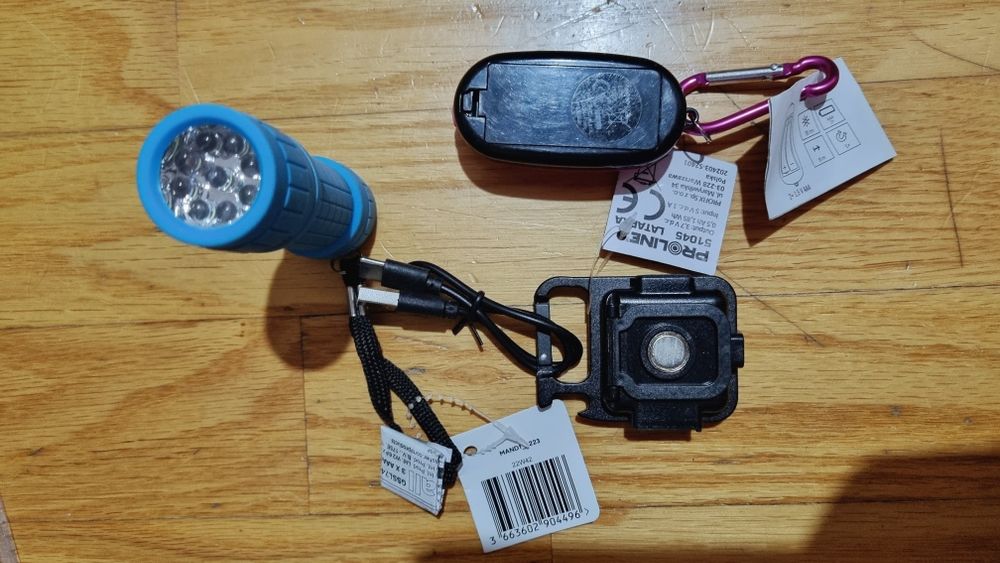 Szprzedam zestaw 3 latarki .