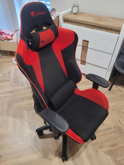 Fotel gamingowy Genesis
