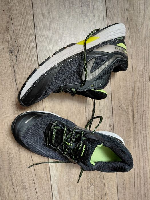 Decathlon Kiprun Long 2 бігові 43 р кросівки оригінал