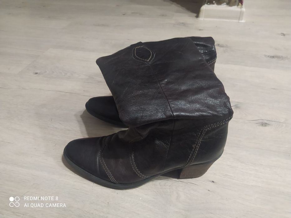 Шкіряні чоботи 42
