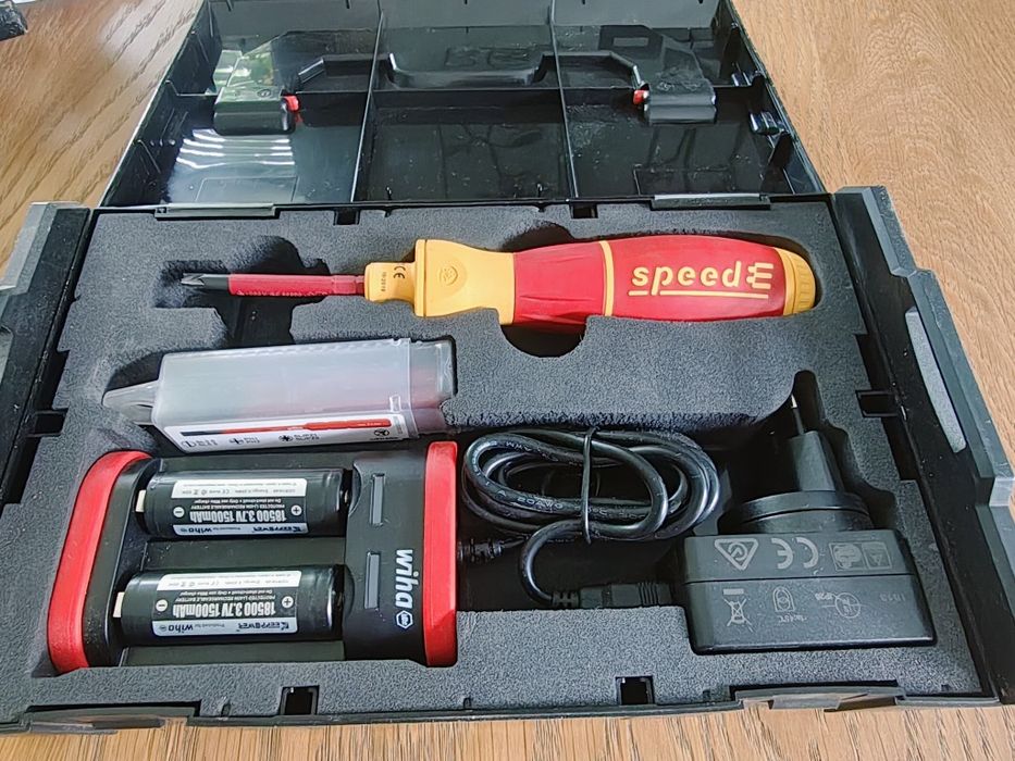 Wkrętak elektryczny speedE zestaw 3 w walizce Wiha 590