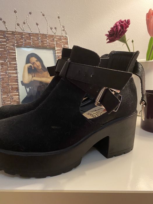 Sandalias fechadas Seaside 35