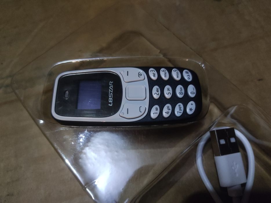 Mini telemóvel novo