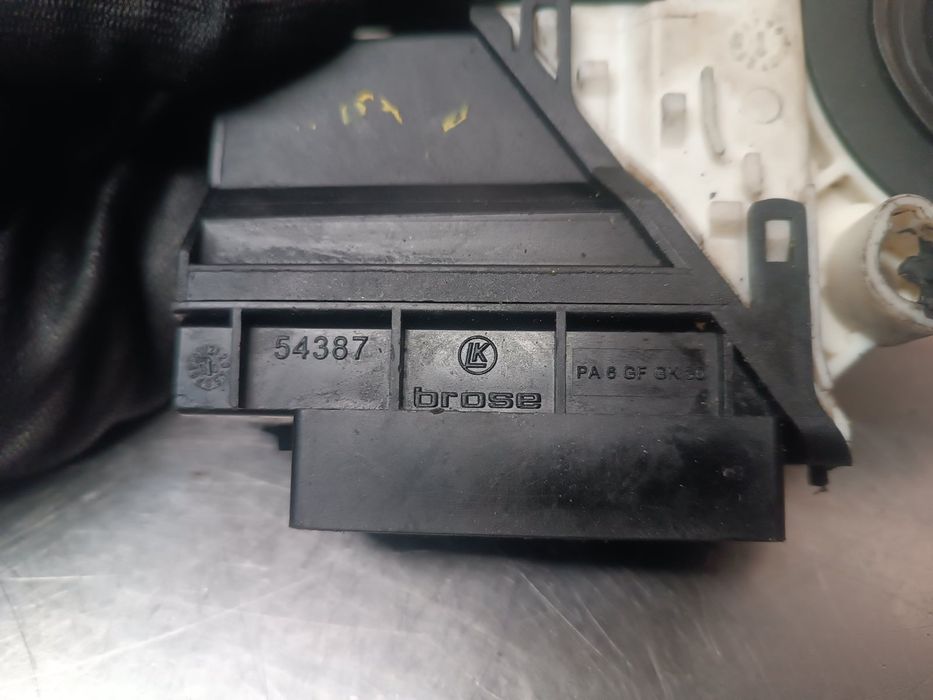 Motor Vidro Frente Direito SEAT IBIZA III - 104383101