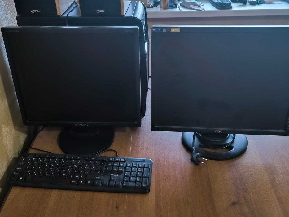 Комп'ютер і всі комплектуючі