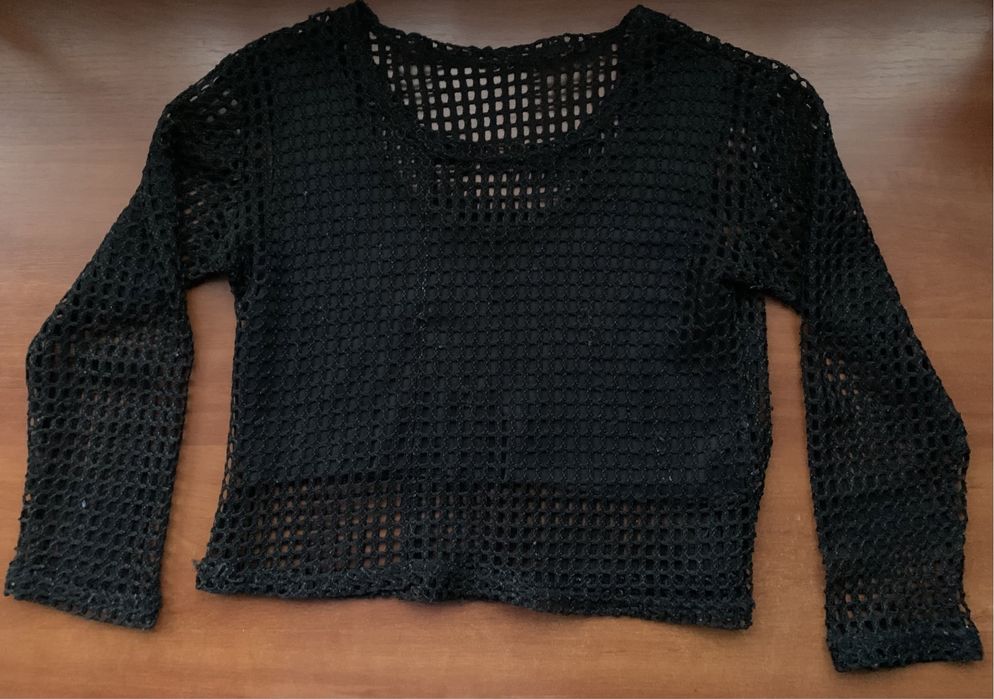 Топ чорний сіточкою