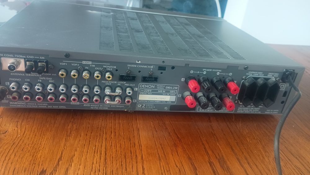 Denon DRA -210 wzmacniacz amplituner
