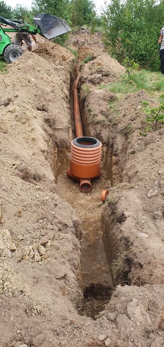 Przydomowe oczyszczalnie ścieków,zbiorniki na wodę.