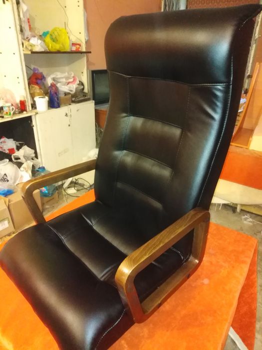 ВНИМАНИЕ СКИДКА! Перетяжка ремонт мебели.Стаж 20 Лет.