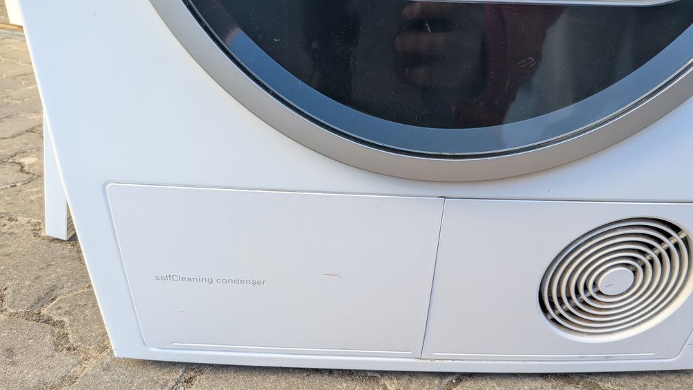 Máquina de secar roupa Siemens com avaria