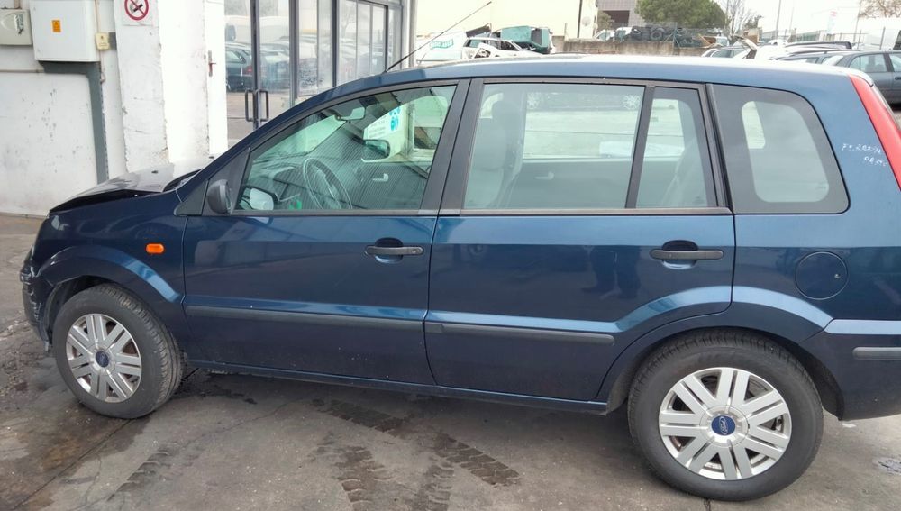 Ford Fusion 1.2I De 2004 Disponível Para Peças