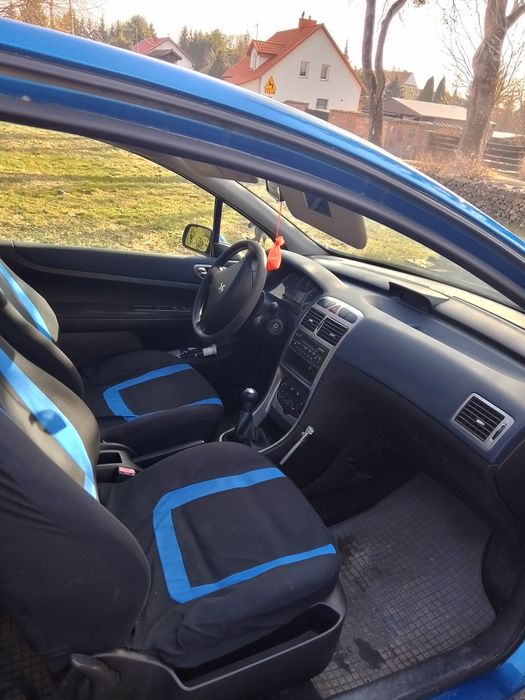 Peugeot 307, 1.4 benzyna, 2001