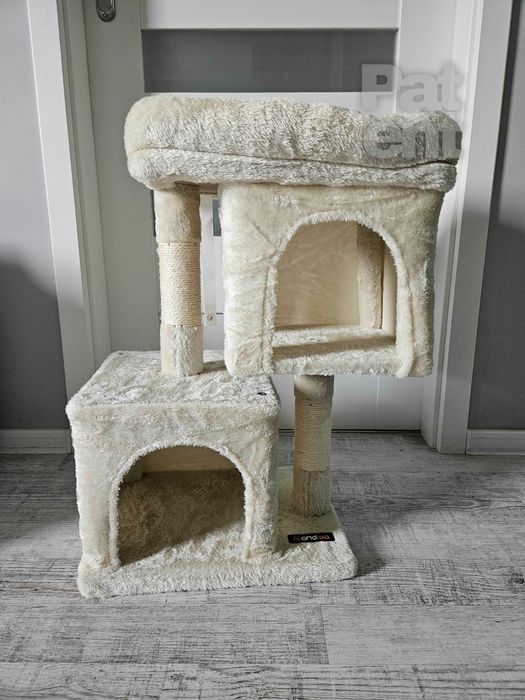 Drapak dla kota kompaktowy 67 cm beżowy domek słupek legowisko