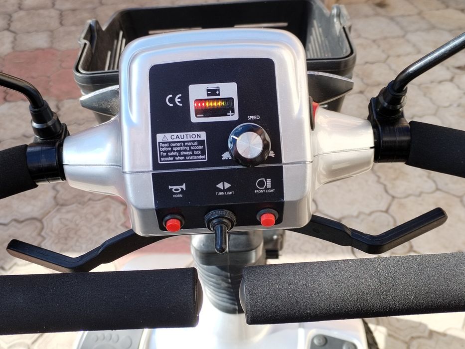 Електроскутер KY160-A для людей з фізичними вадами та для літніх людей